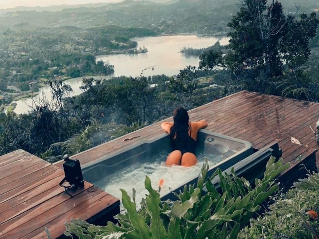 Piscina con vista